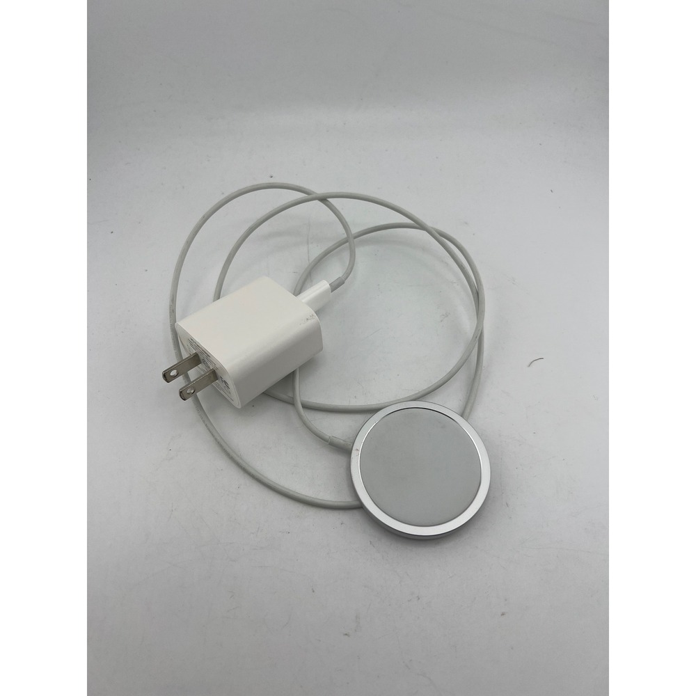 20W PD Fast Charger Magnetic Wireless Charging Pad Bundle White XHD-PD20W